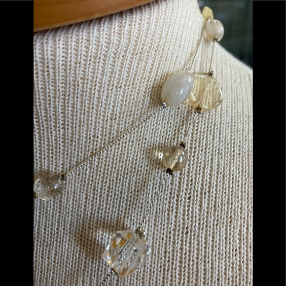 MULTI LAYER BEAD NECKLACE SILVERTONE WHITE, CLEAR & GOLD BEADS - Picture 6 of 9